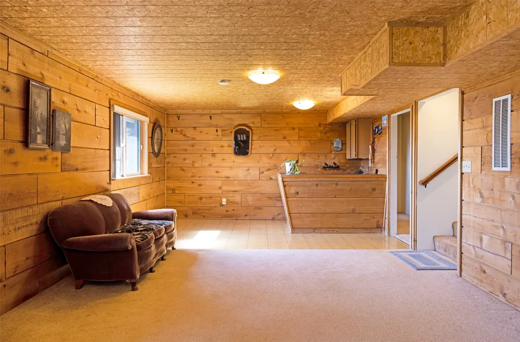 16545 Folsom Road Florence MT 59833