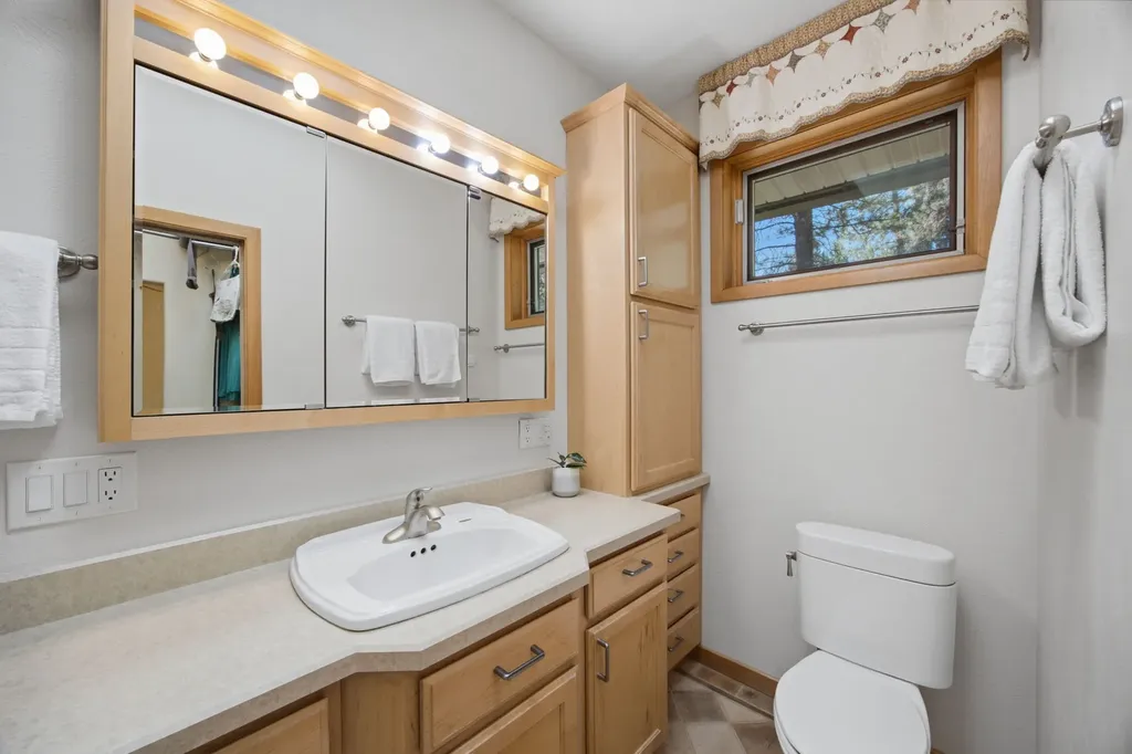 56 W River Ridge Lane Superior MT 59872
