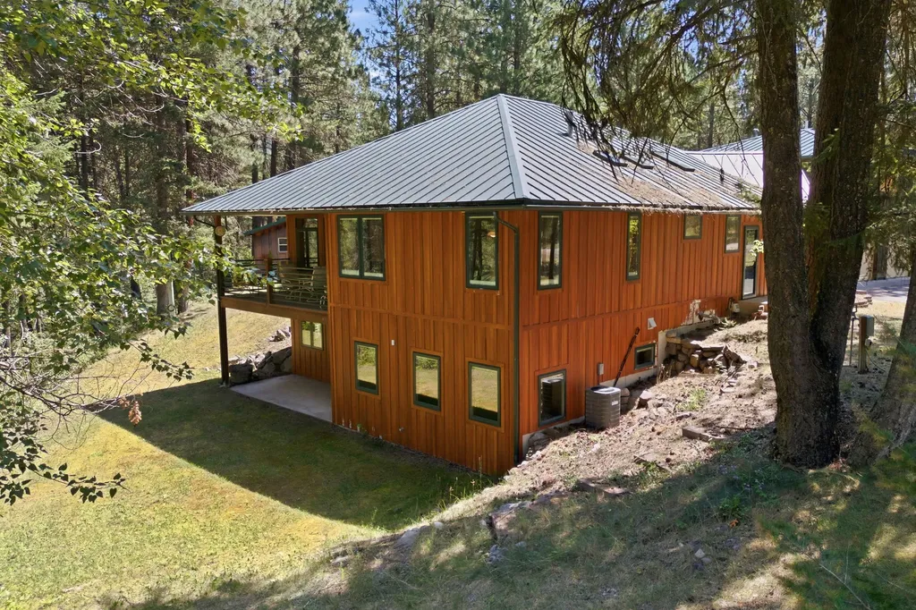 56 W River Ridge Lane Superior MT 59872