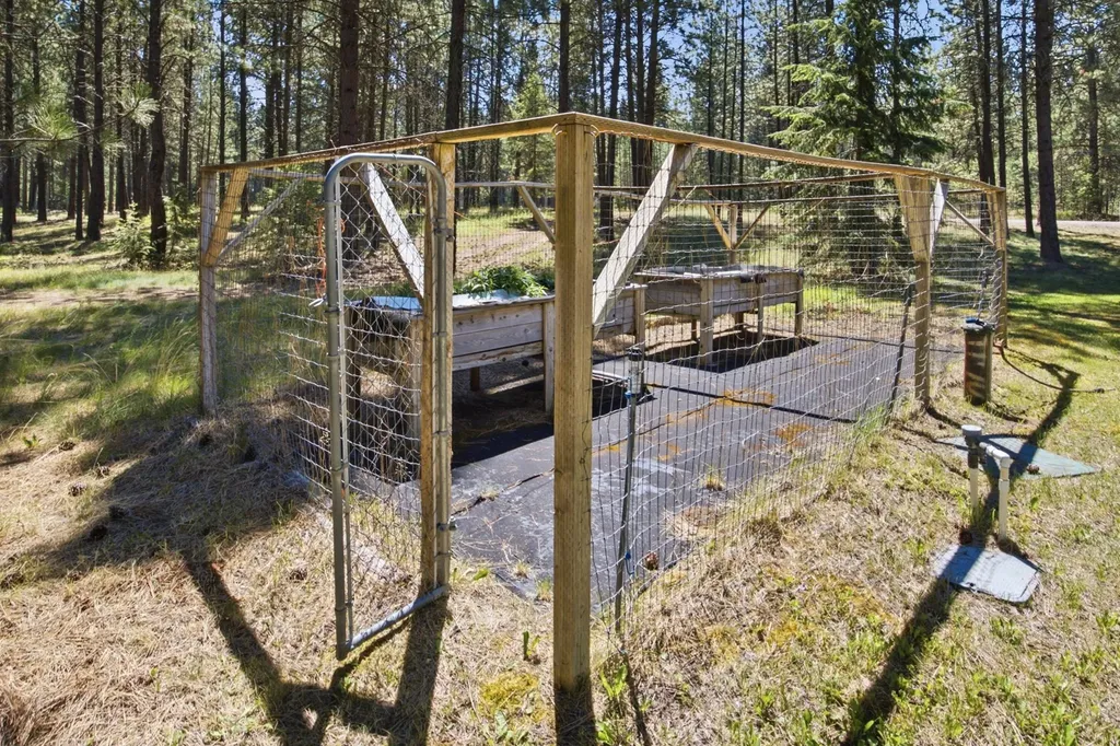 56 W River Ridge Lane Superior MT 59872