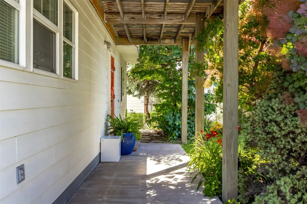 494 N Main Street Kalispell MT 59901