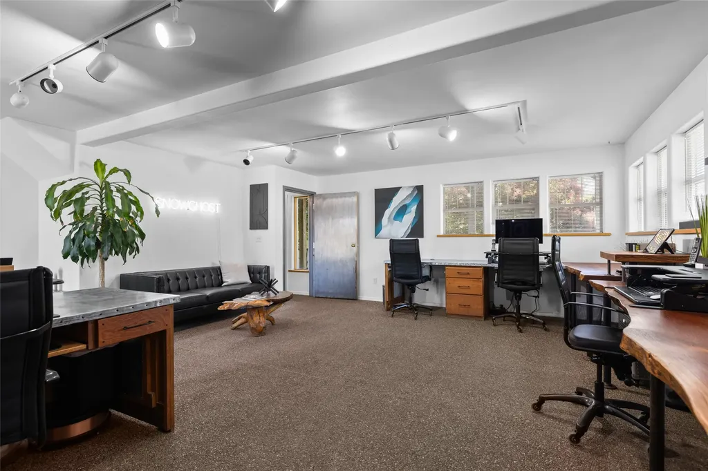 494 N Main Street Kalispell MT 59901