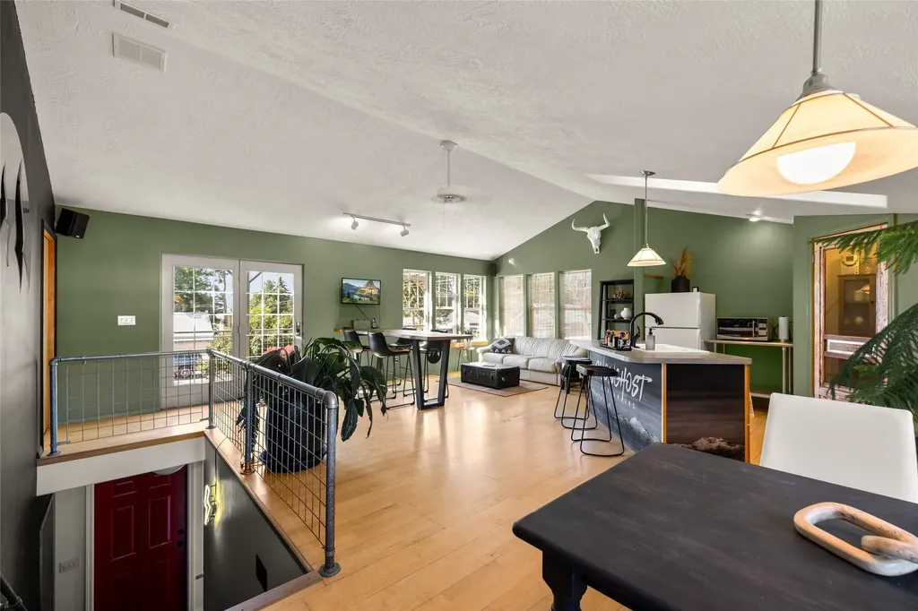 494 N Main Street Kalispell MT 59901