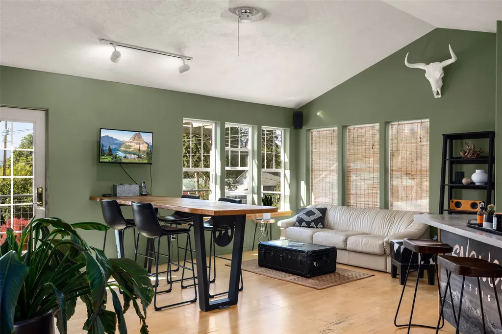 494 N Main Street Kalispell MT 59901