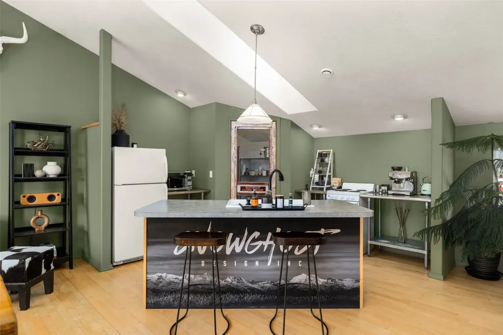 494 N Main Street Kalispell MT 59901