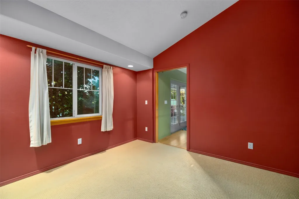 494 N Main Street Kalispell MT 59901