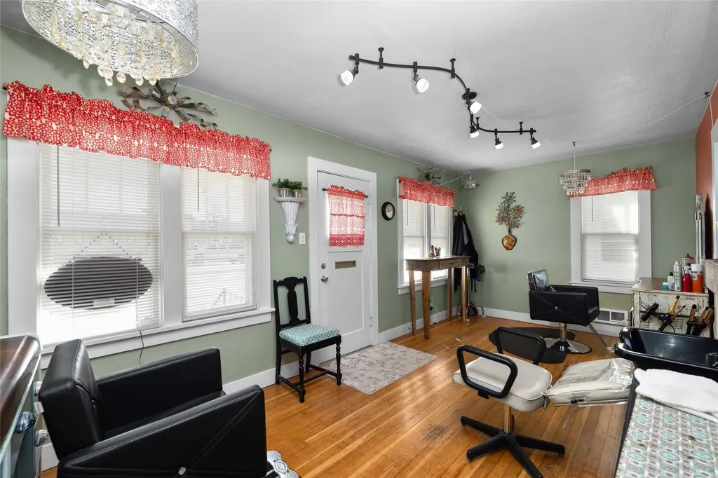 494 N Main Street Kalispell MT 59901