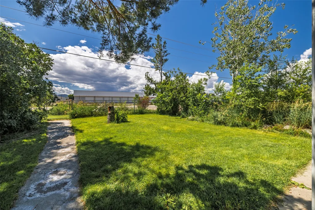 1110 Sierra Road W Helena MT 59602