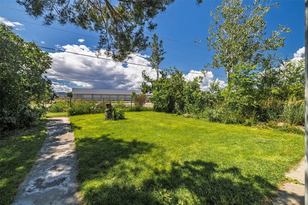 1110 Sierra Road W Helena MT 59602