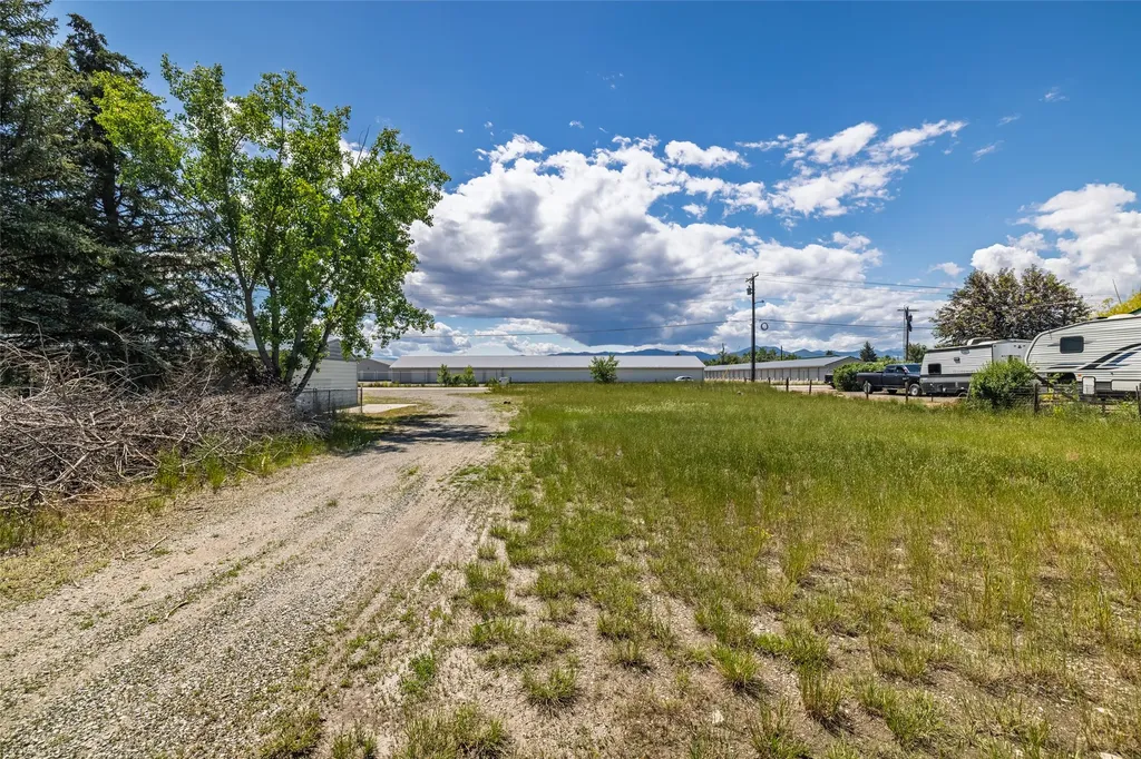 1110 Sierra Road W Helena MT 59602