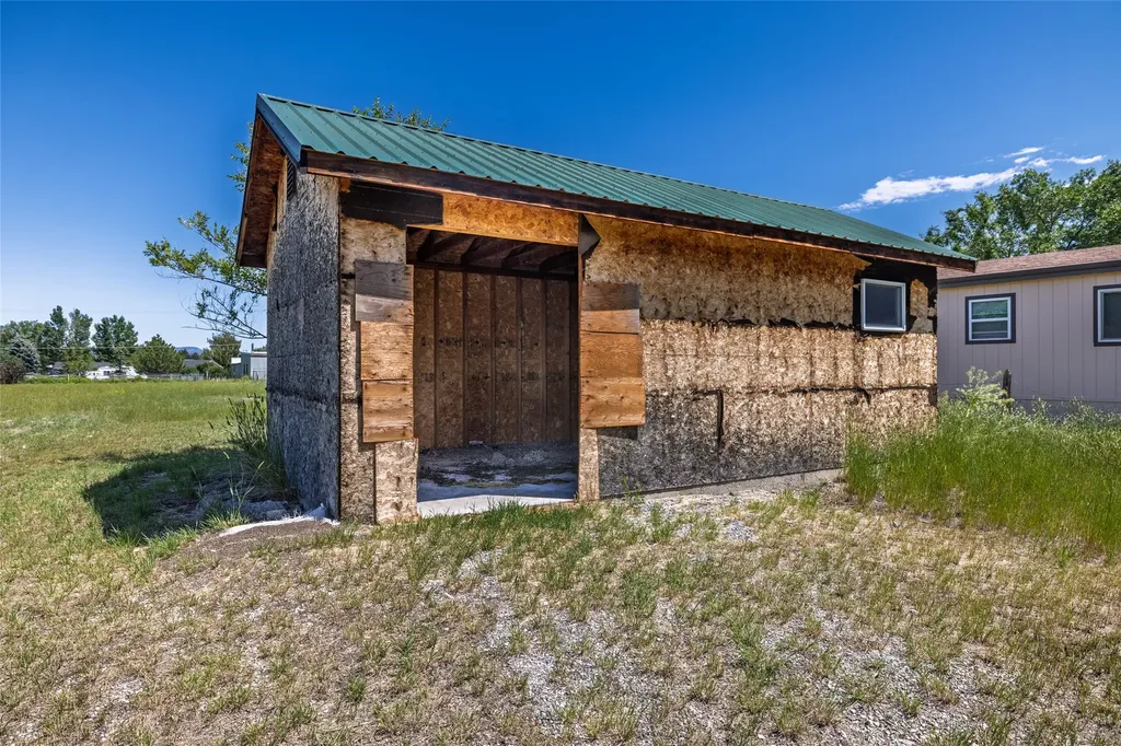 1110 Sierra Road W Helena MT 59602