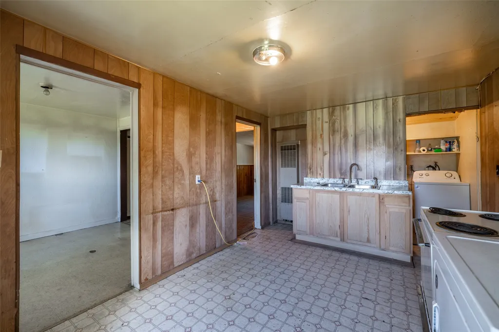 1110 Sierra Road W Helena MT 59602
