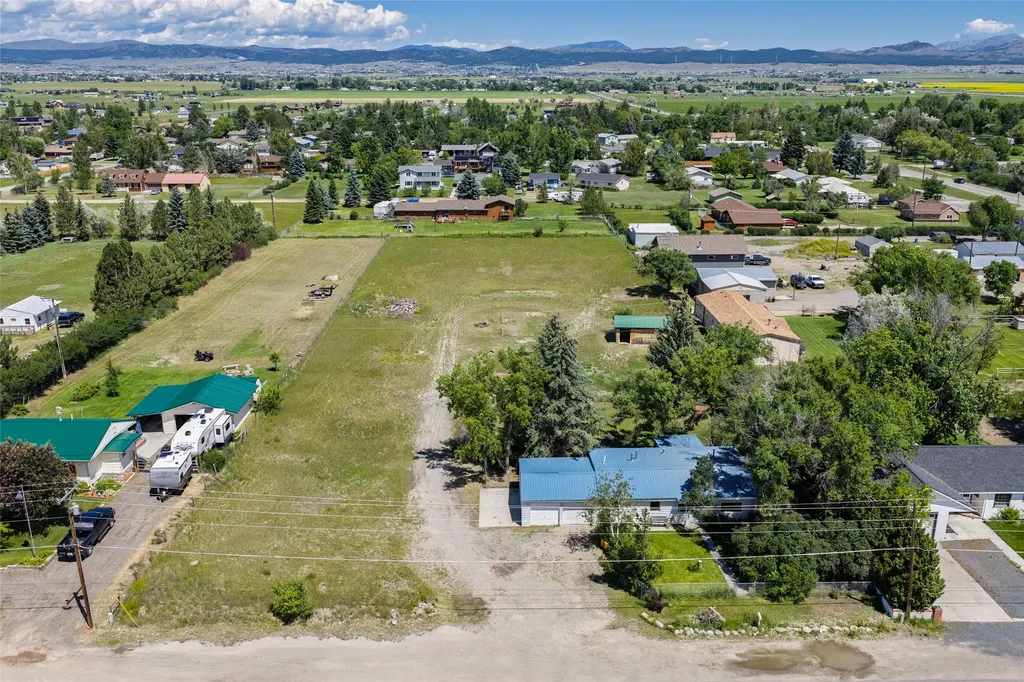 1110 Sierra Road W Helena MT 59602