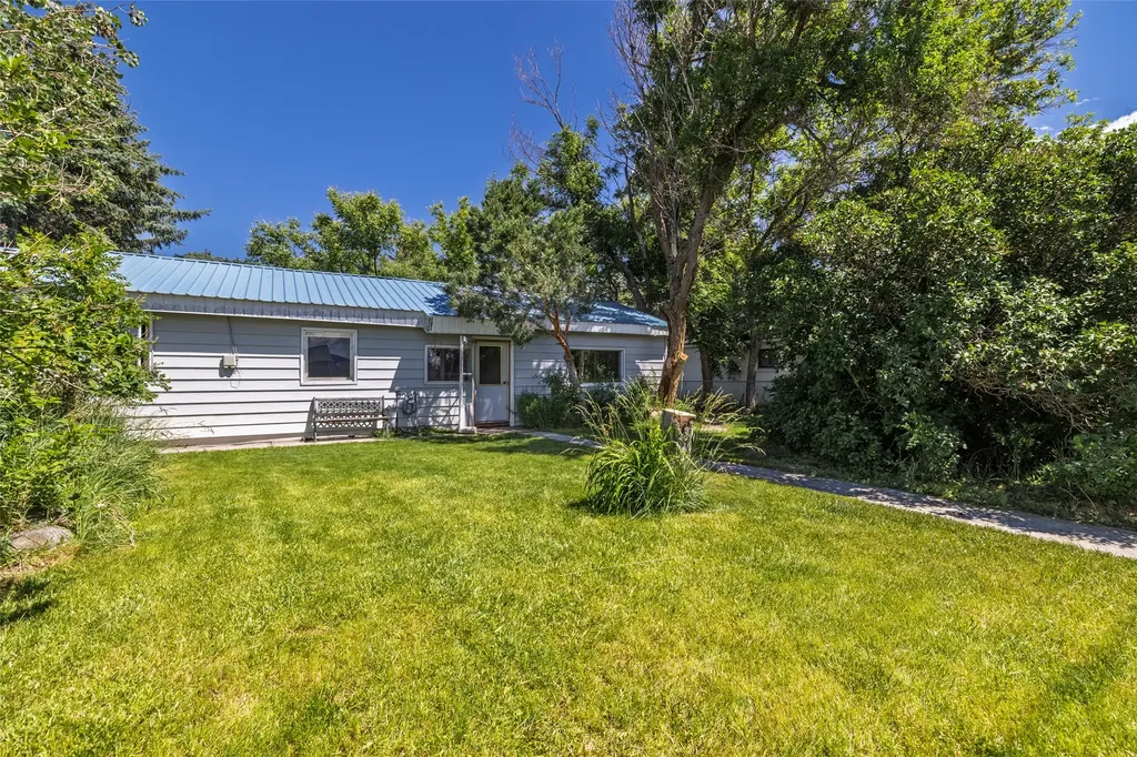 1110 Sierra Road W Helena MT 59602
