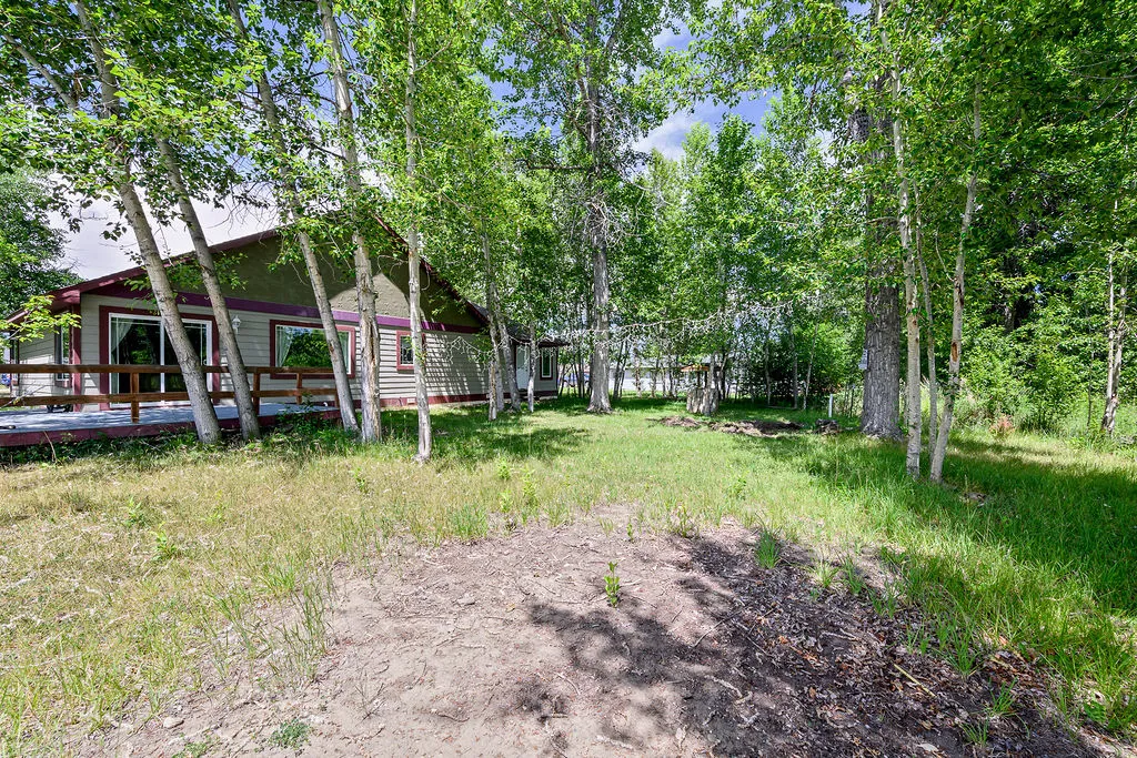 102 S 3rd Street Roberts MT 59070
