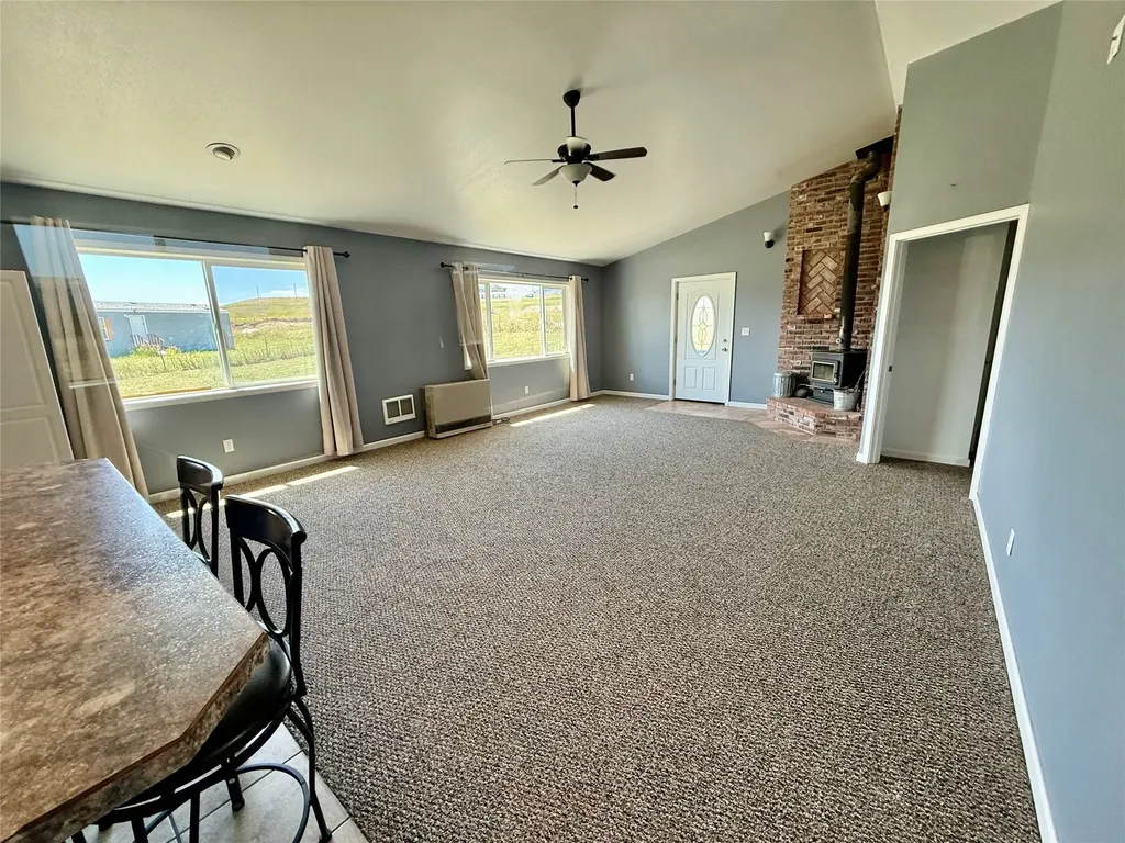 317 3rd Street S Cascade MT 59421