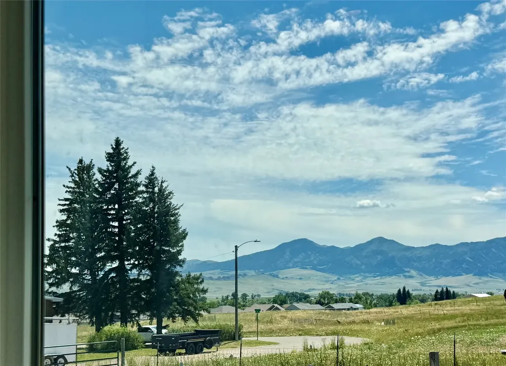 317 3rd Street S Cascade MT 59421