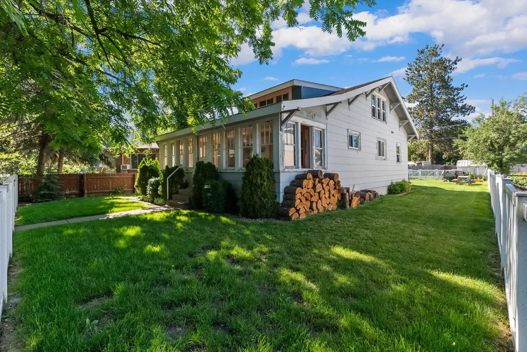706 5th Avenue E Polson MT 59860
