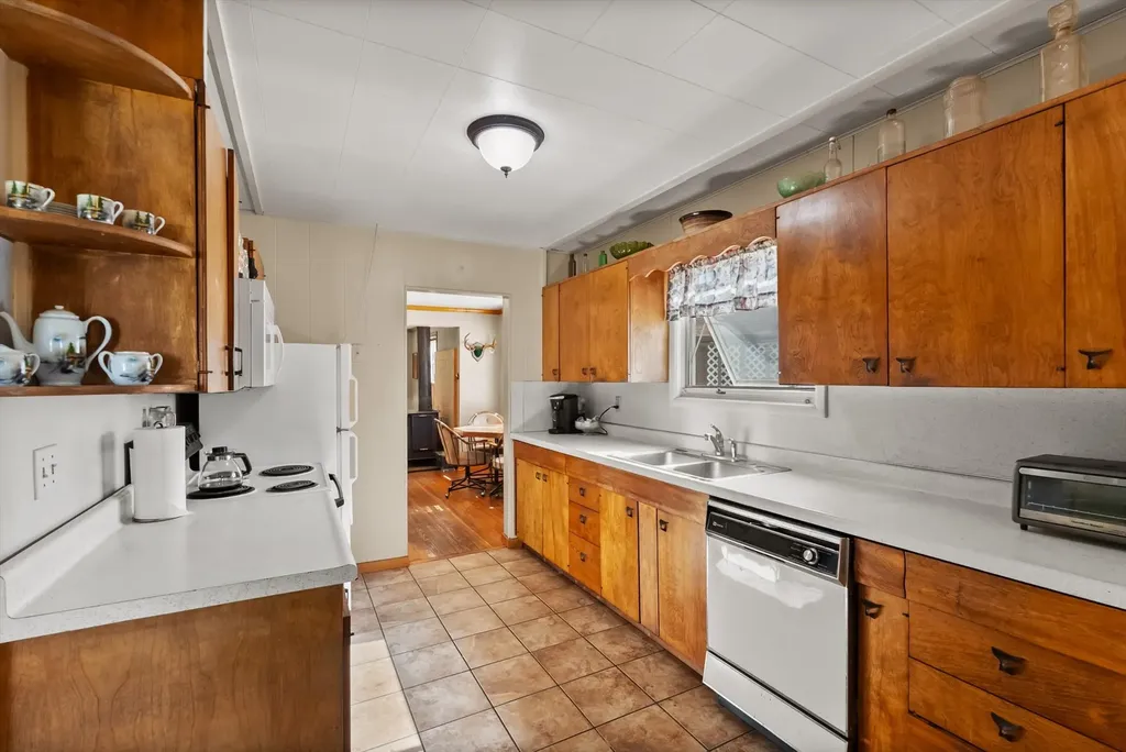 706 5th Avenue E Polson MT 59860