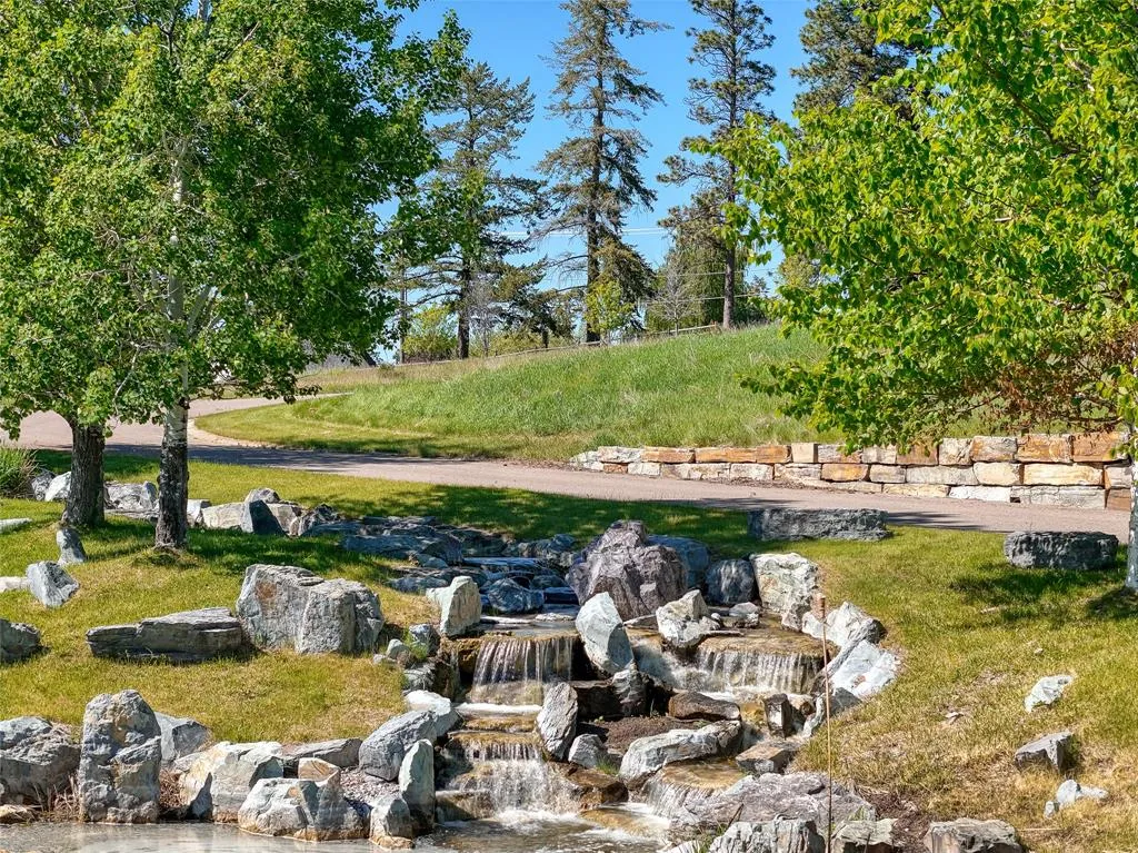 145 Fox Run Court Bigfork MT 59911