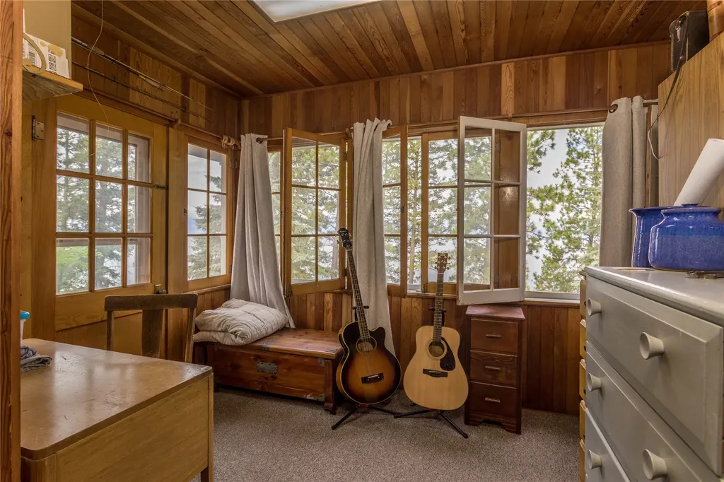 338 Flathead Lodge Road Bigfork MT 59911