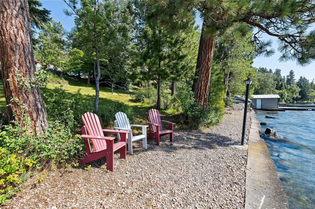338 Flathead Lodge Road Bigfork MT 59911