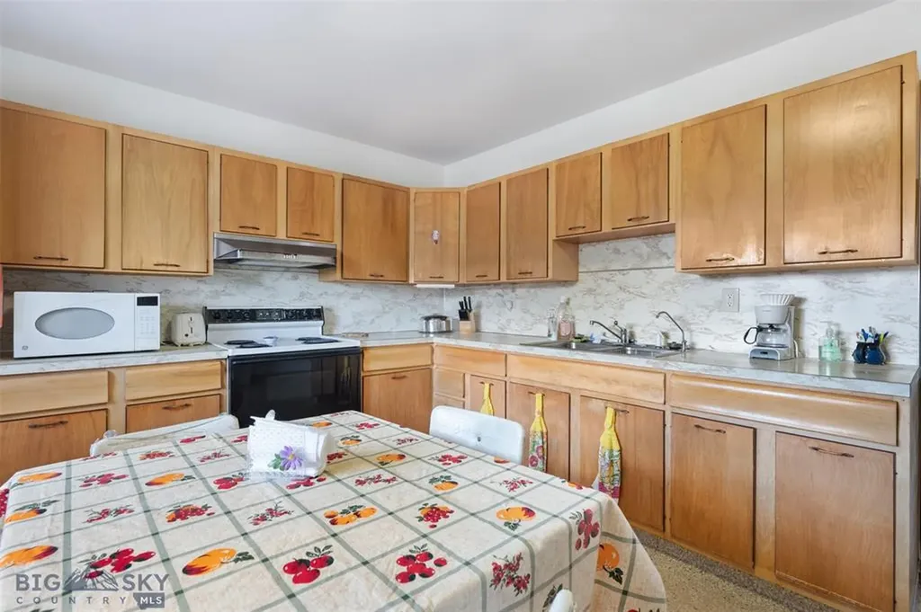 3111 Busch Street Butte MT 59701