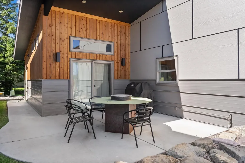 1331 Nelson Lane Whitefish MT 59937