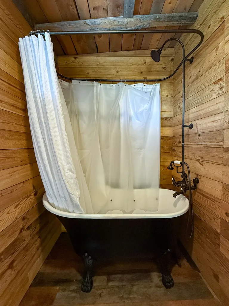 40 Shadow Lane Cascade MT 59421