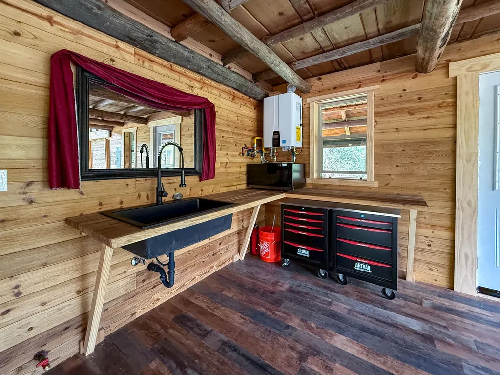40 Shadow Lane Cascade MT 59421