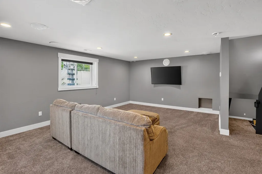 5445 Burlington Avenue Billings MT 59106