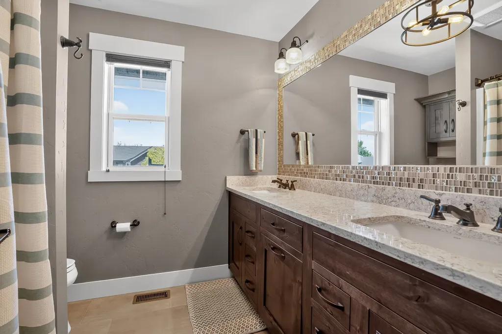5445 Burlington Avenue Billings MT 59106