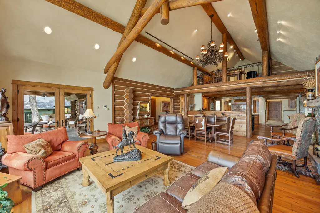13471 Albright Lane Bigfork MT 59911