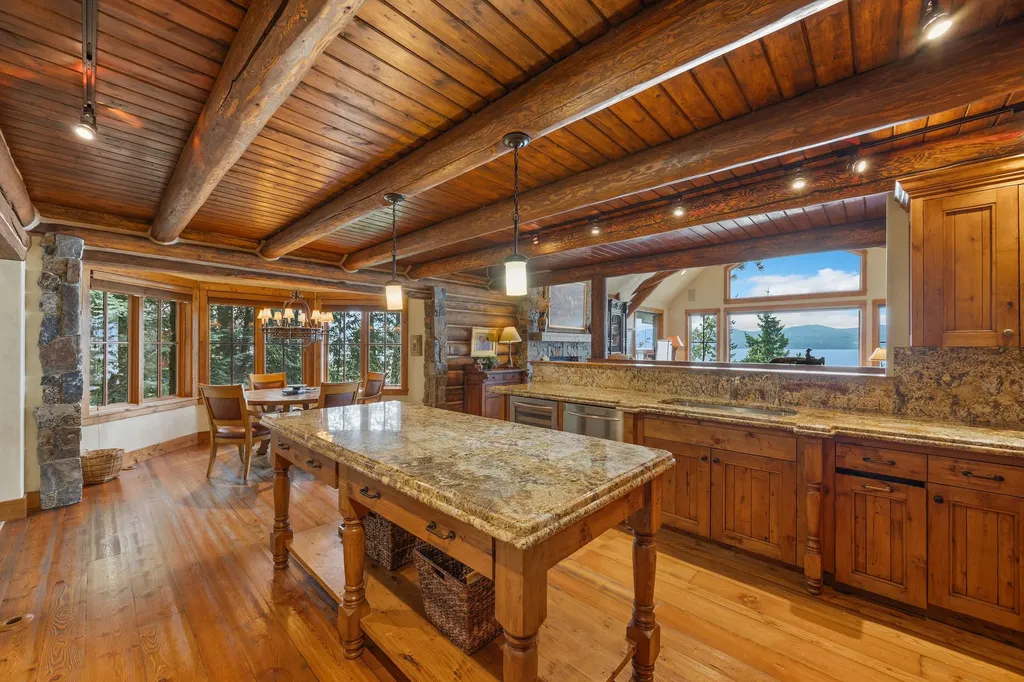 13471 Albright Lane Bigfork MT 59911