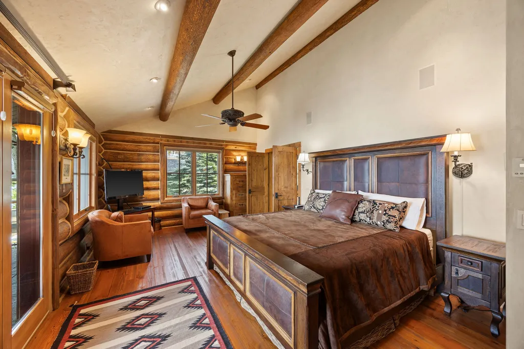 13471 Albright Lane Bigfork MT 59911