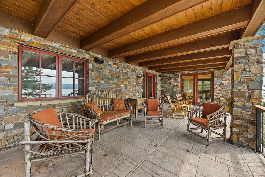 13471 Albright Lane Bigfork MT 59911
