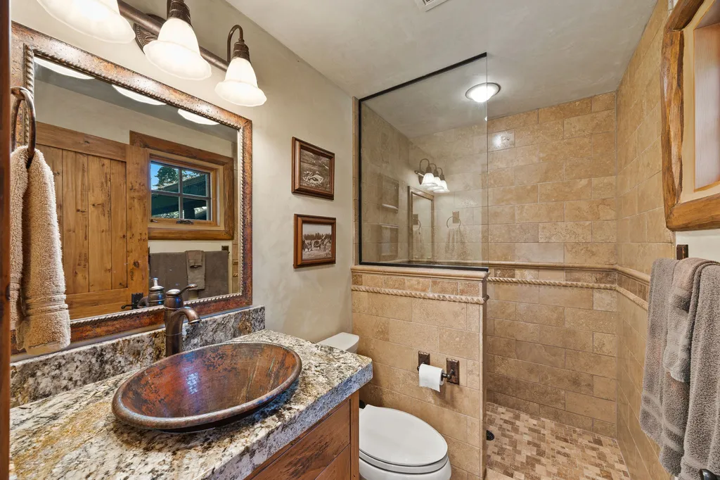 13471 Albright Lane Bigfork MT 59911