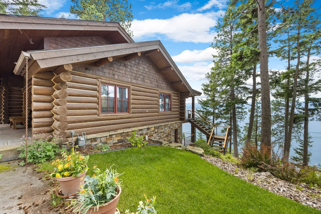 13471 Albright Lane Bigfork MT 59911