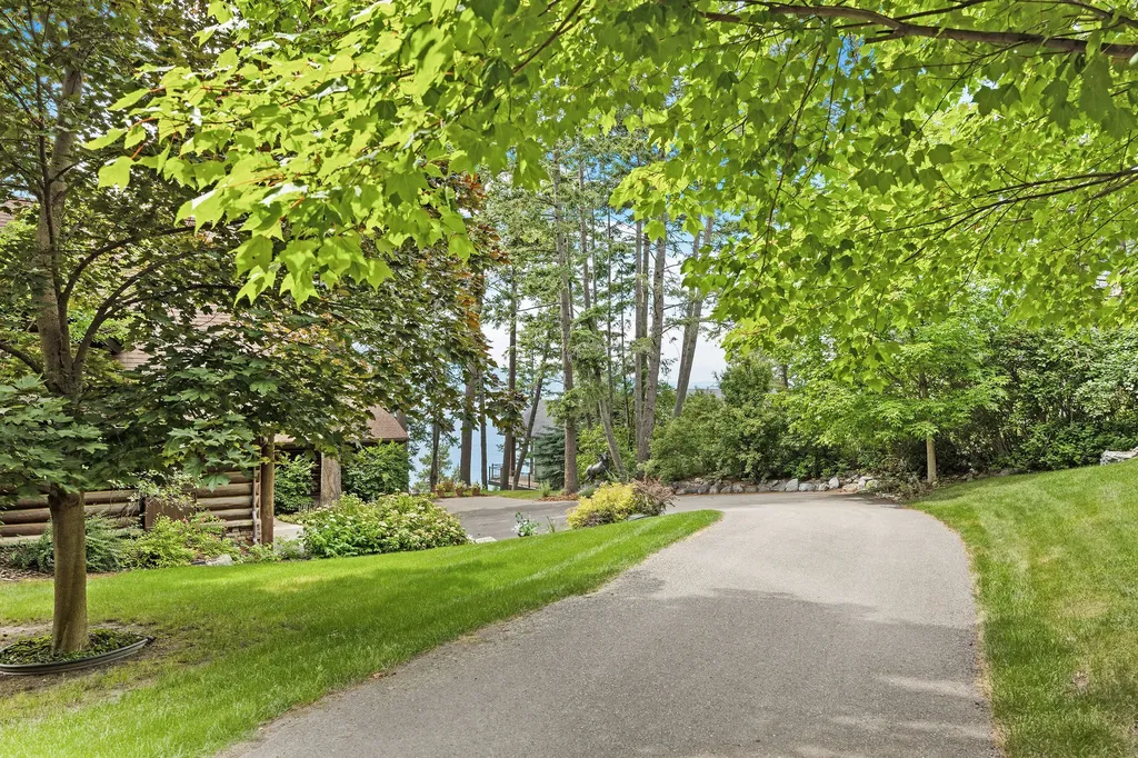 13471 Albright Lane Bigfork MT 59911