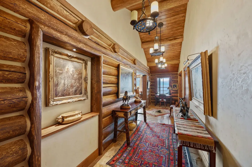 13471 Albright Lane Bigfork MT 59911