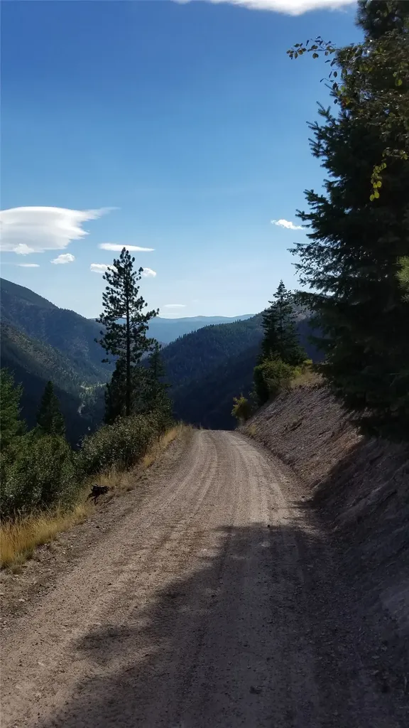 2200 Petty Creek Road Alberton MT 59820