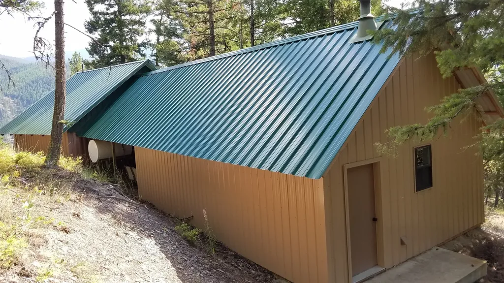 2200 Petty Creek Road Alberton MT 59820