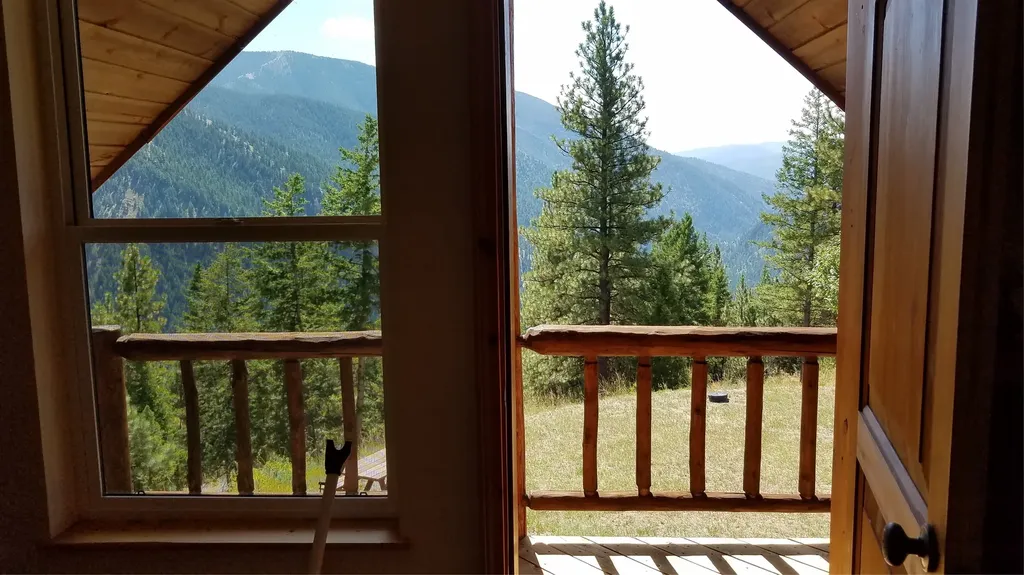 2200 Petty Creek Road Alberton MT 59820