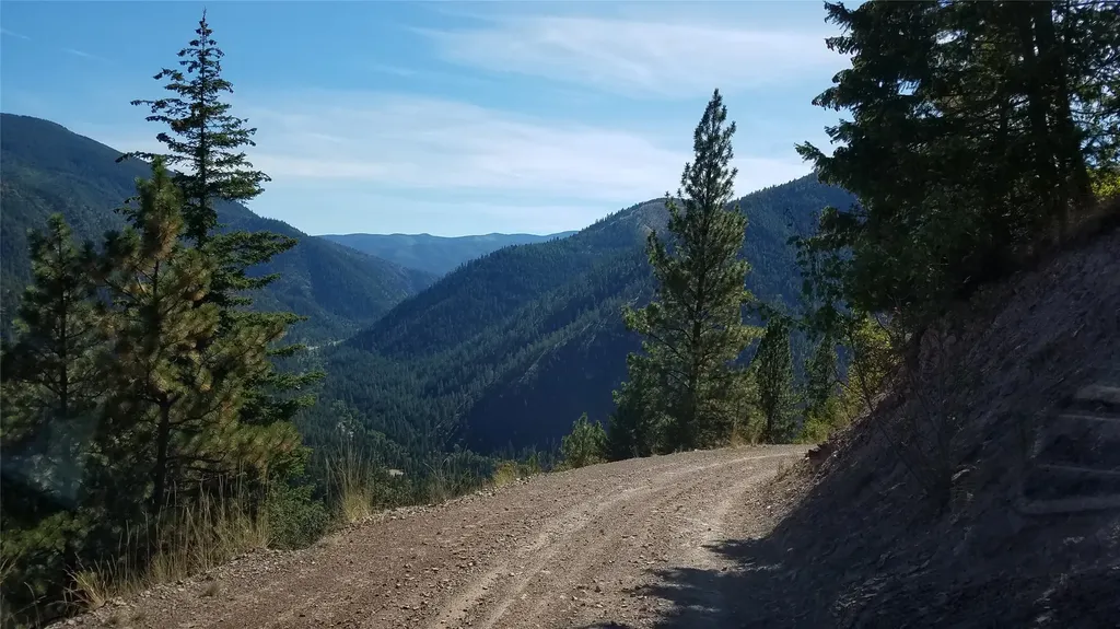 2200 Petty Creek Road Alberton MT 59820