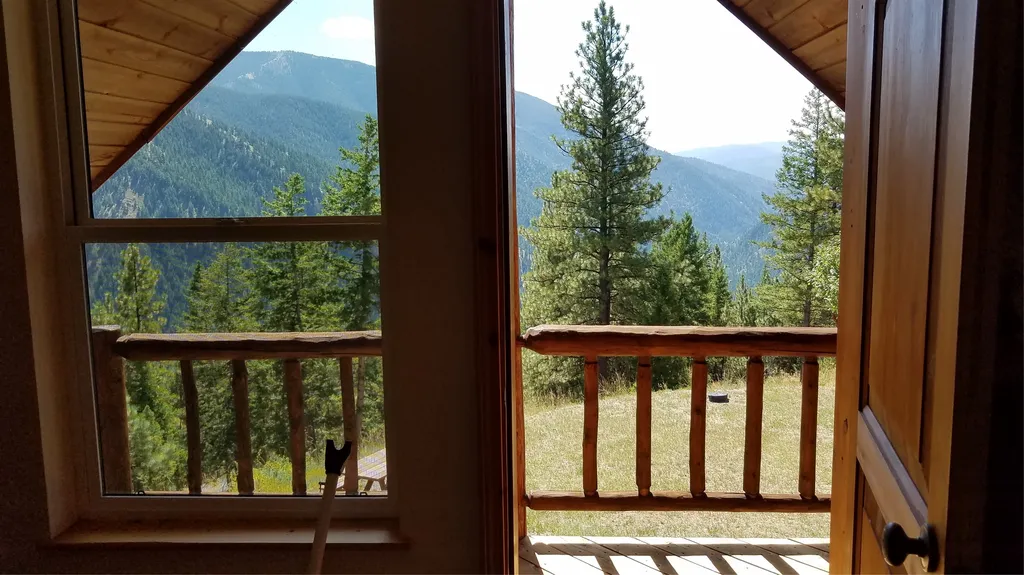 2200 Petty Creek Road Alberton MT 59820