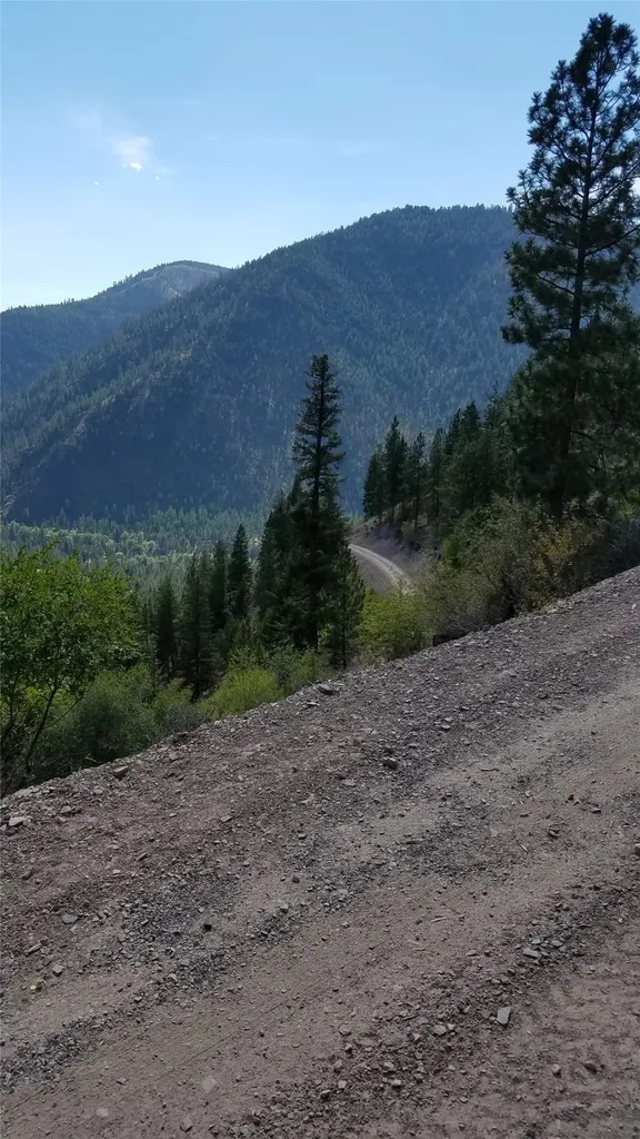 2200 Petty Creek Road Alberton MT 59820
