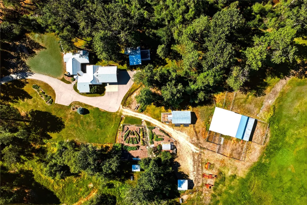 2291 Meridian Road Victor MT 59875