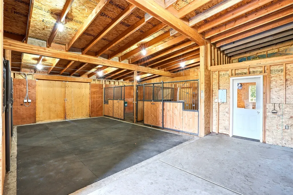 2291 Meridian Road Victor MT 59875