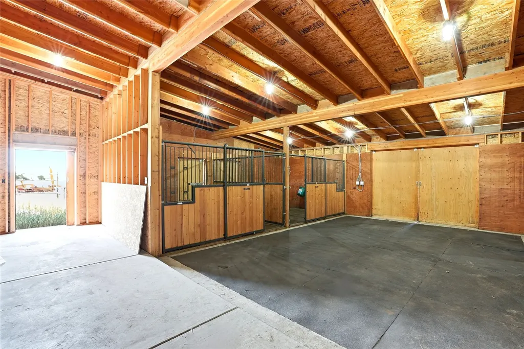 2291 Meridian Road Victor MT 59875