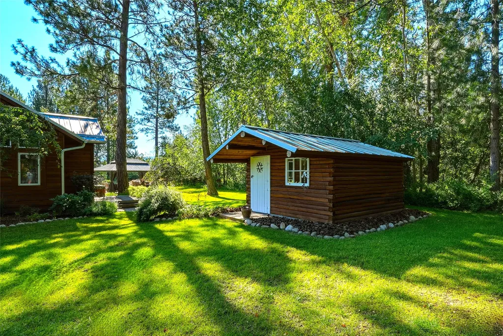 2291 Meridian Road Victor MT 59875